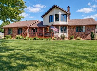 4202 N Quail Run Road, Ozark, MO 65721