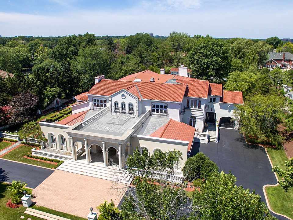 704 Deer Trail Ln, Oak Brook, IL 60523 Zillow