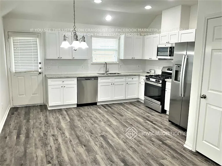21519 Ornella Cir — Photo 3