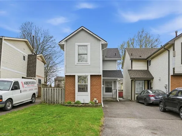 16 Enfield Cres, Brantford, ON N3P 1B2