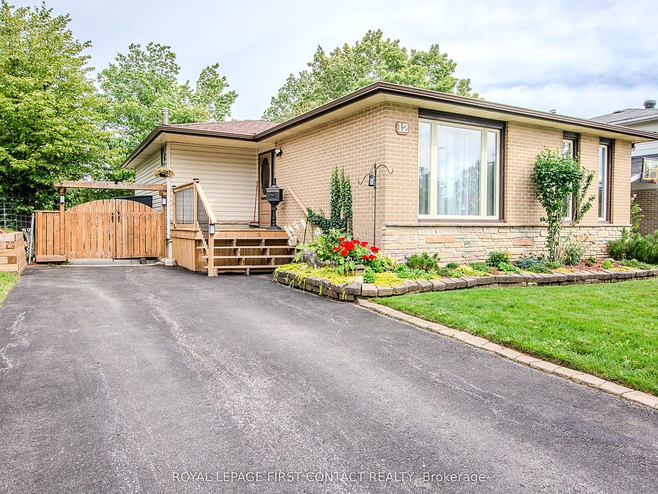 1st image of 12 Daphne Cres