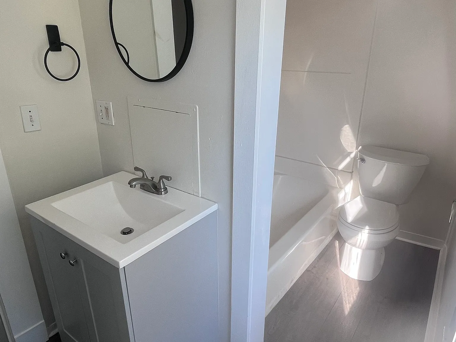 3 bed, $2,900 — Photo 2