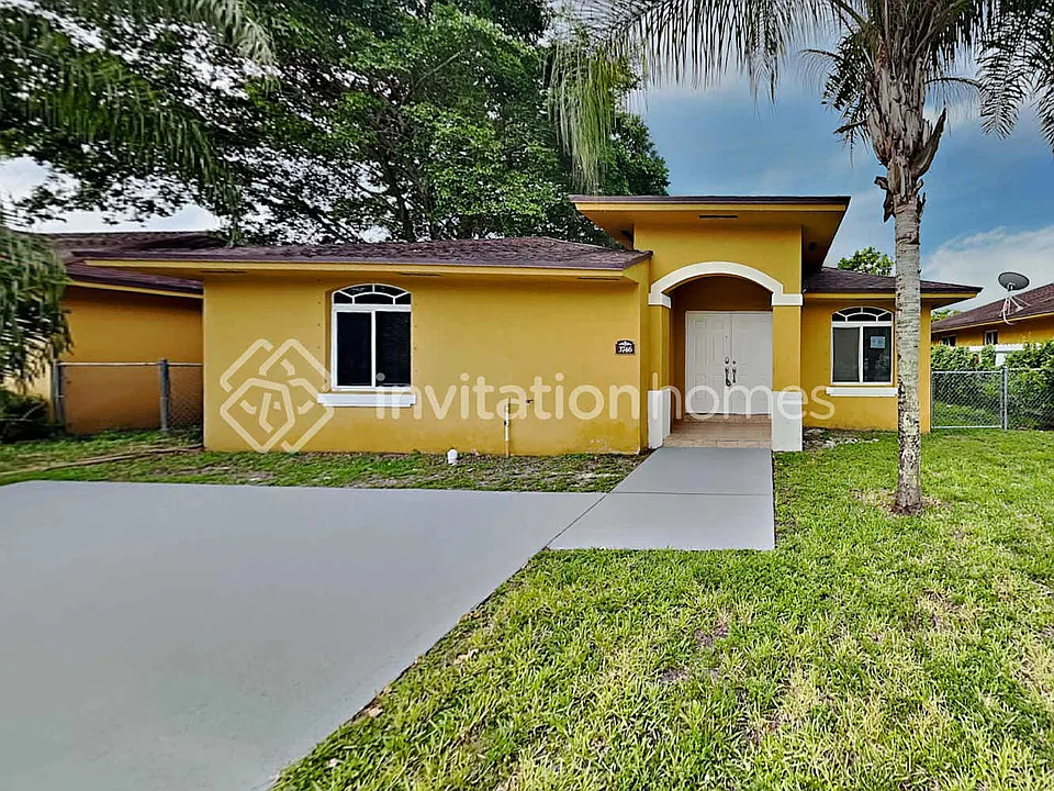 3746 NW 201st Ter