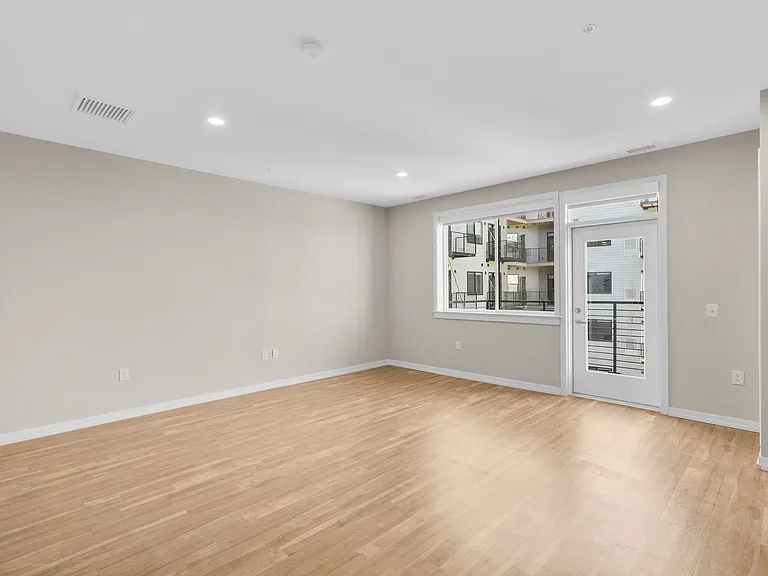 The Keystone Apartments — Photo 90