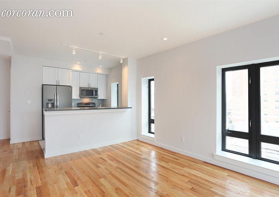 1st image of 3025 21st St APT 4D
