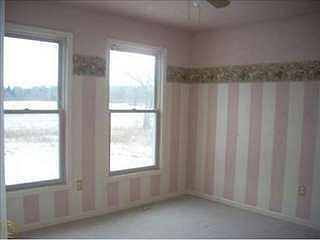2nd image of 3285 Grand Blanc Rd