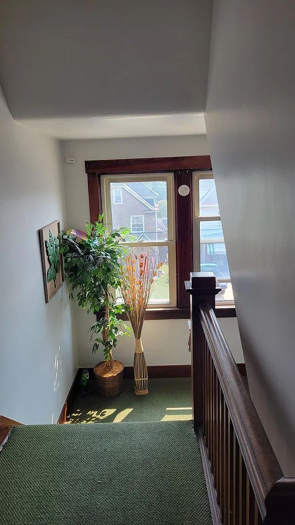 226 Sunnyland Avenue — Photo 3