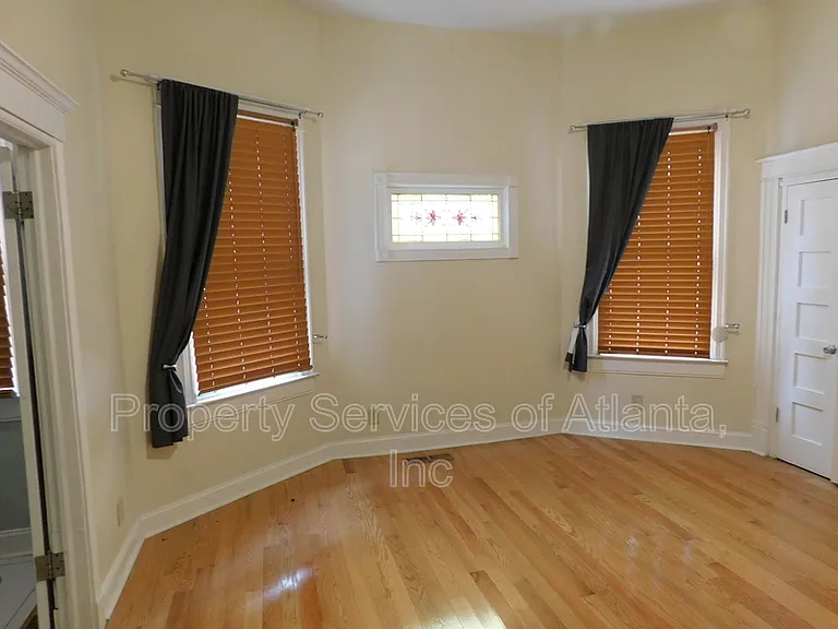 675 Grady Pl SW — Photo 8
