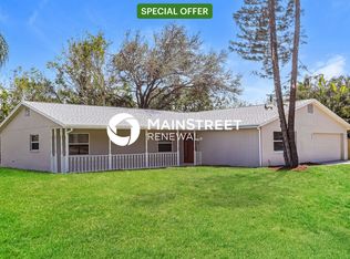 807 Indus Rd, Venice, FL 34293
