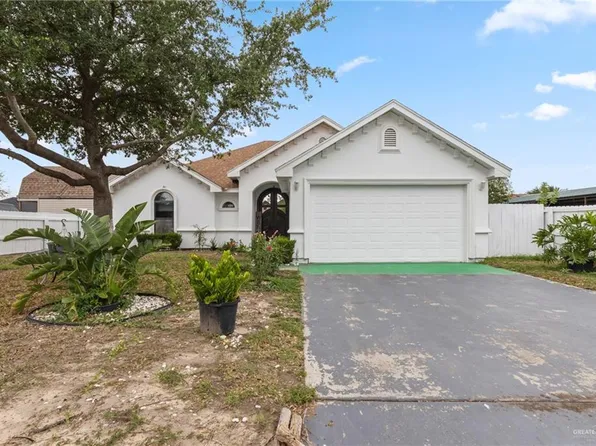 1511 N Santa Fe St, Alton, TX 78573