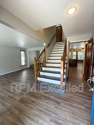 4925 Mill Pond Dr SE Photo 1