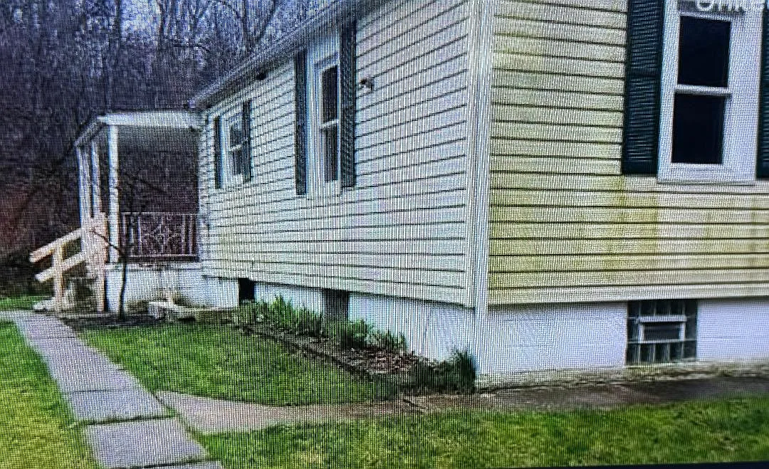 3738 Shady Ln photo 1