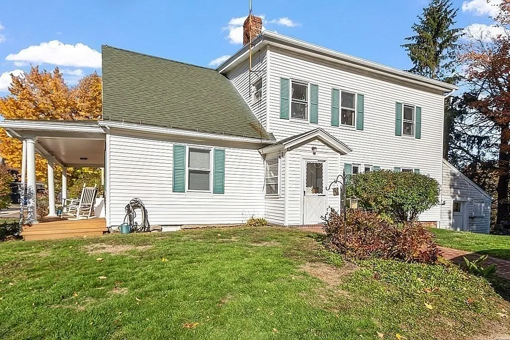 2 bed, 1106 sqft, $2,100 — Photo 3