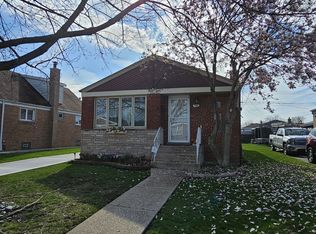 7964 S Tripp Ave, Chicago, IL 60652