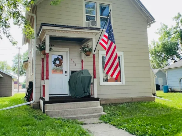 403 S 2nd St, Milbank, SD 57252