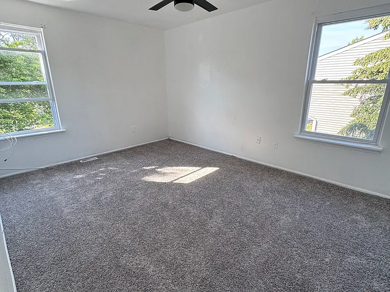 35 Farmhouse Rd — Photo 17