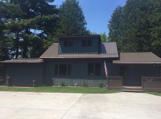 W1634 State Highway 64, Marinette, WI 54143