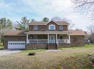 525 Shepherd Hills Rd, Cookeville, TN 38501