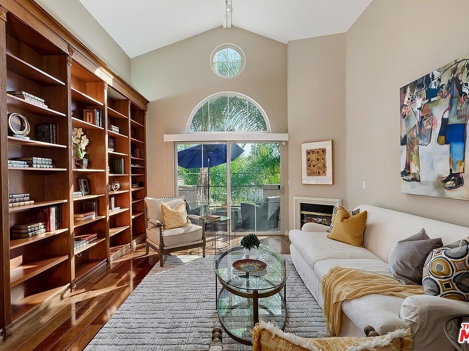 1st image of 12067 Guerin St Unit 302
