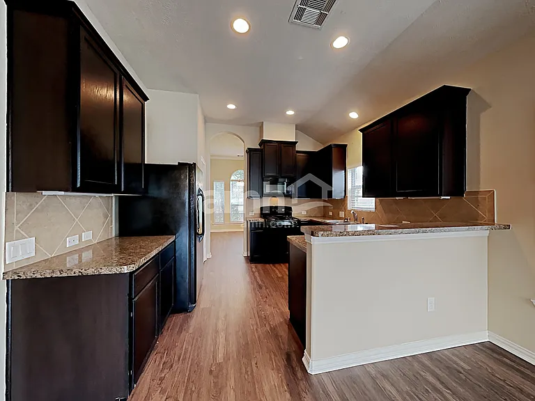 28914 Hidden Lake Ct W — Photo 3