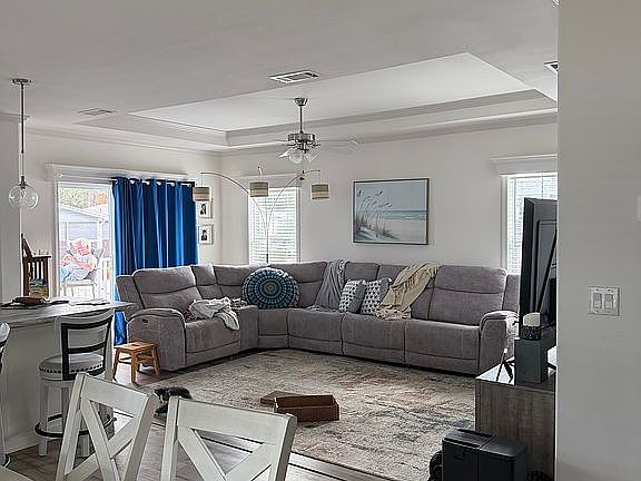 5th image of 1830 SE Buddy Ave #180