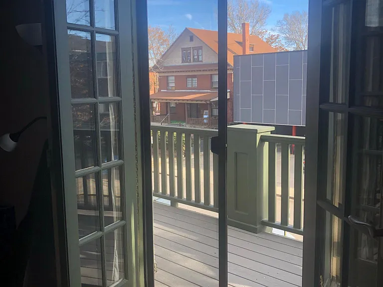 1129 N Pearl St #3 — Photo 4