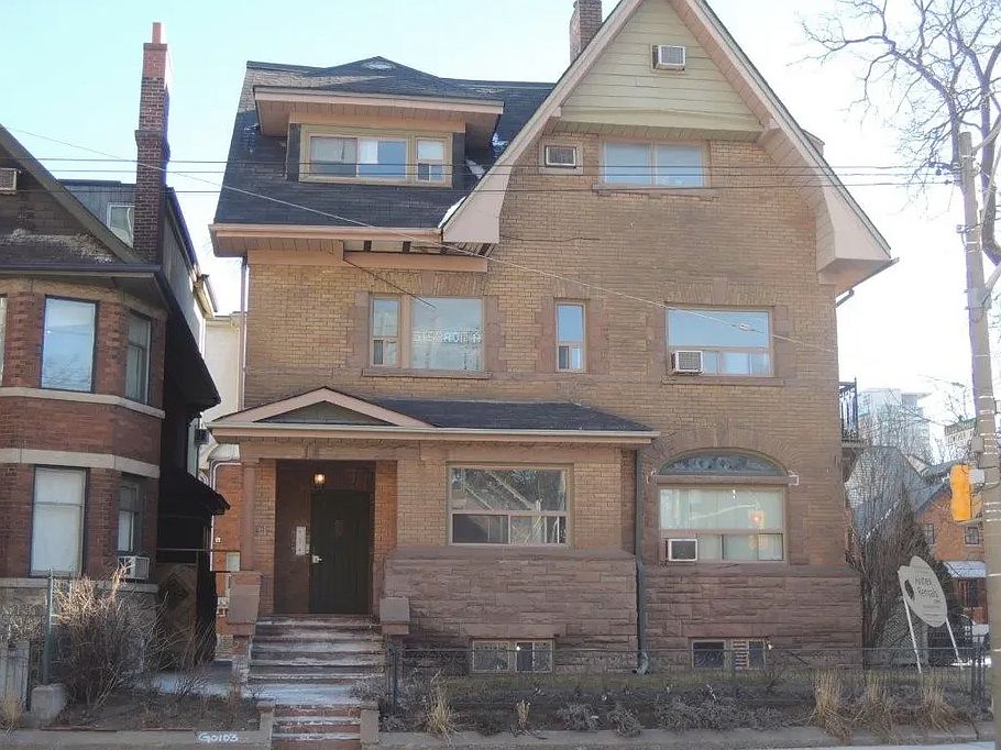 2nd image of 51 Spadina Rd #6