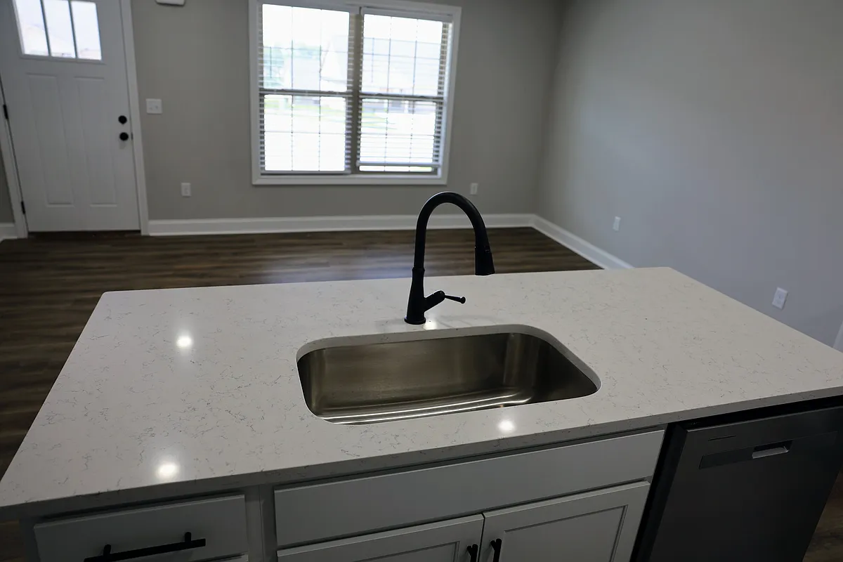 Building Photo - 5005 Melana Way