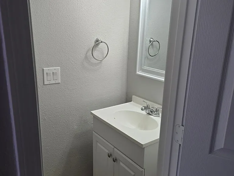 Park Townhomes — Photo 15
