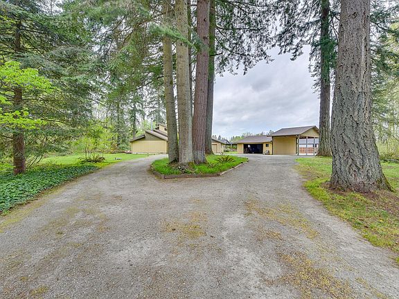 2nd image of 1313 SW 25th Avenue Wa #98604