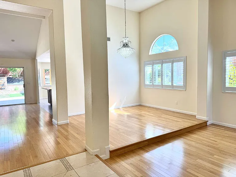 3281 Falerno Way — Photo 9