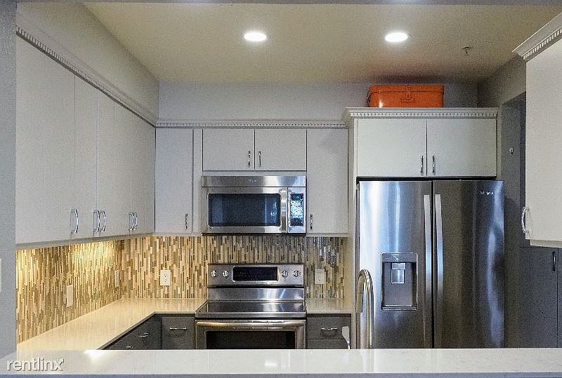 1st image of 410 N 1st St Unit 335