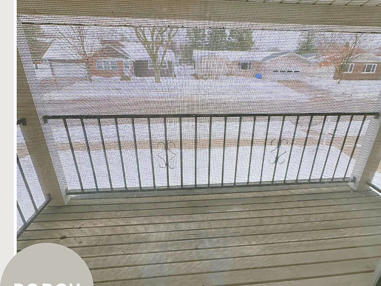 2119 Floyd Ave — Photo 2