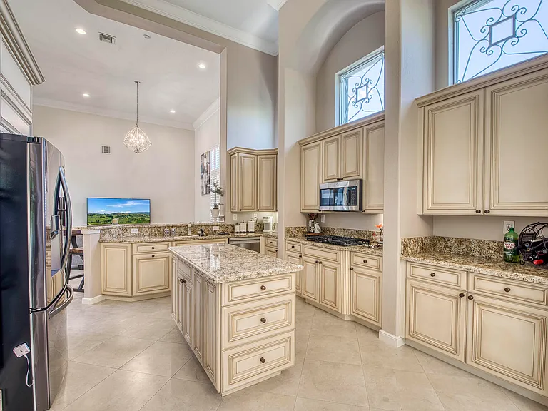 16340 Via Venetia E — Photo 16