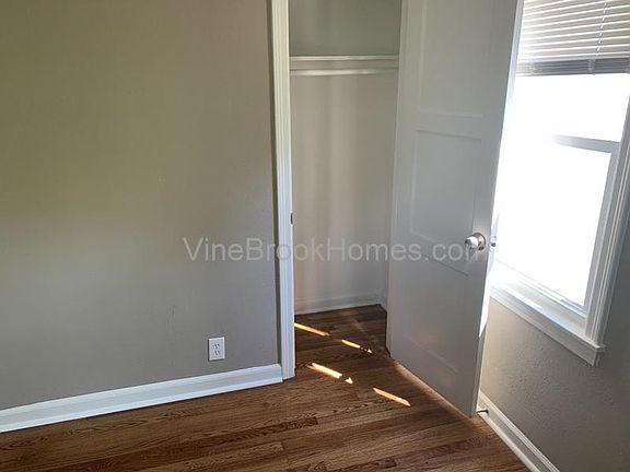 3rd image of 7408 Olive St