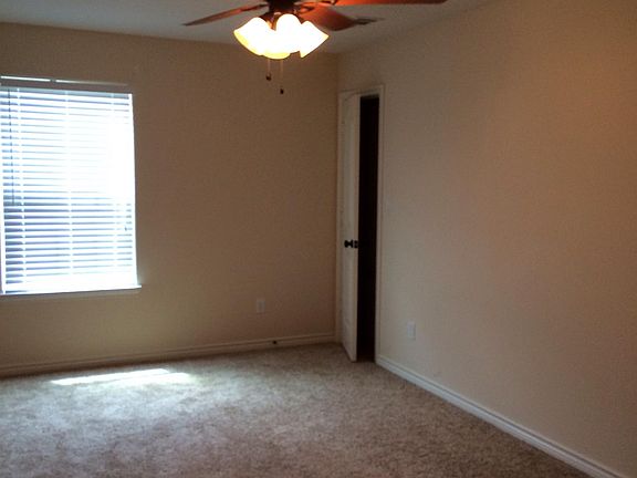 3rd image of 307 Ash St #A
