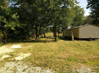 42 New Hope West Ln, Elsberry, MO 63343