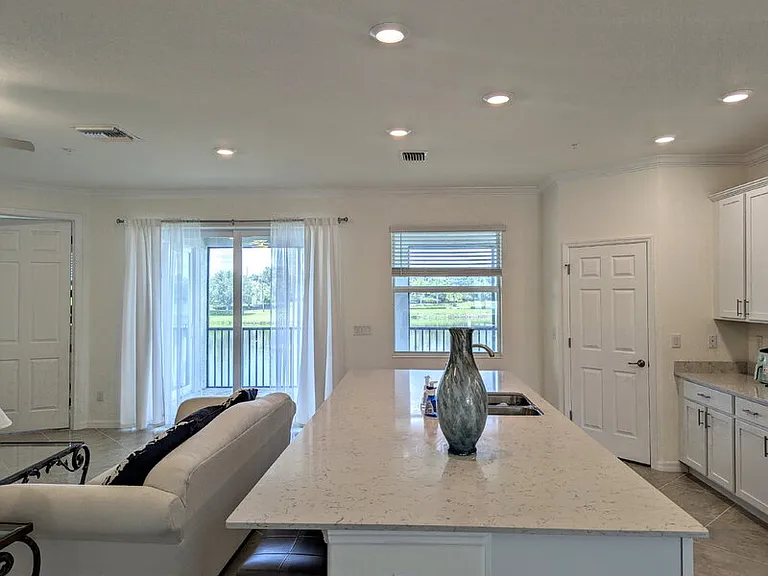 923 Tidewater Shores Loop — Photo 13