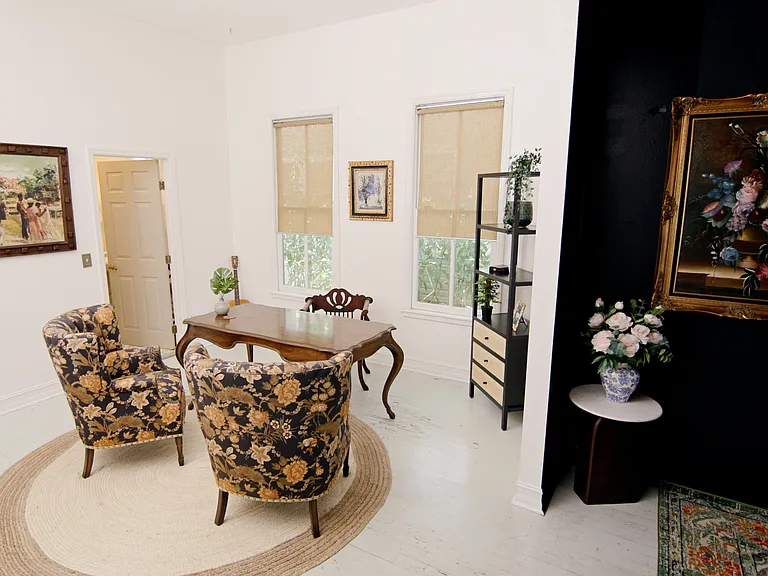 2302 N Morgan St — Photo 11