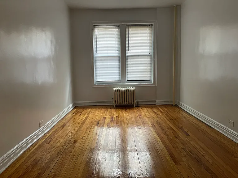 3215-3217 Hull Ave #3C — Photo 11
