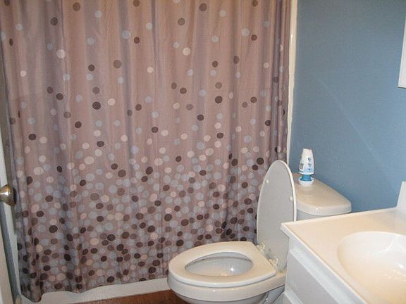 5th image of 107 Eula St