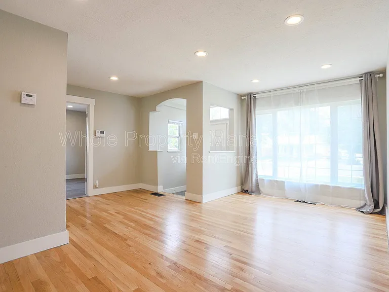 1939 Verbena St — Photo 28