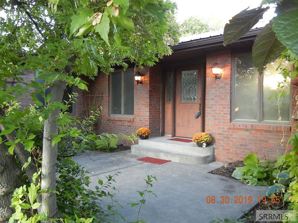 1st image of 3261 Hartert Dr