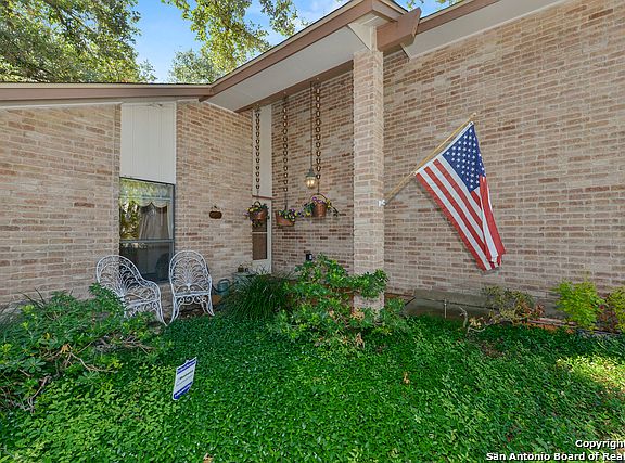 3rd image of 3470 Wellsprings Dr