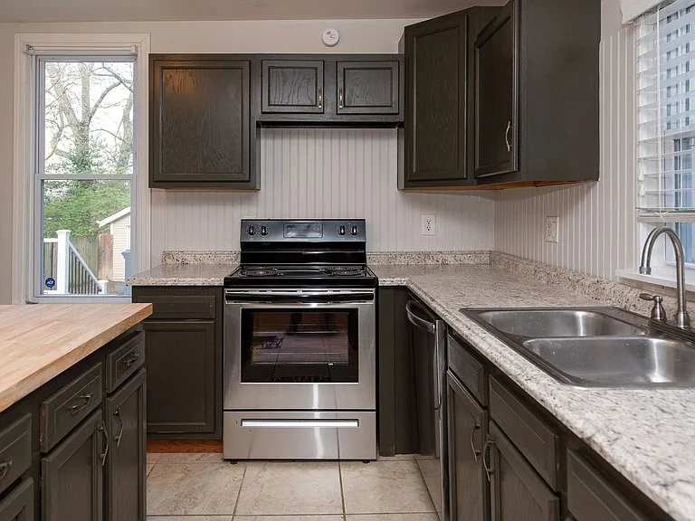 5403 Ravenna St — Photo 20