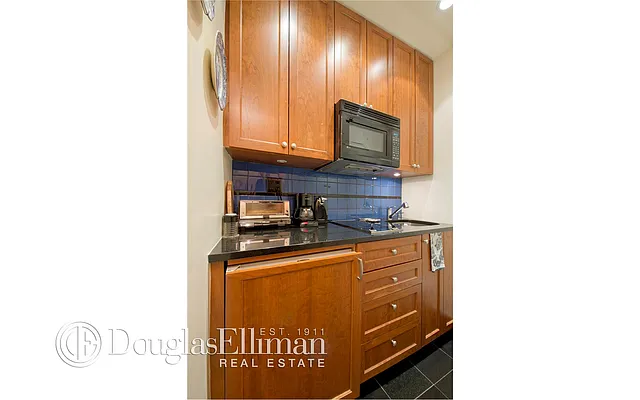Sold by Douglas Elliman | media 3