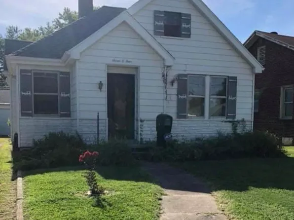 704 N Fares Ave, Evansville, IN 47711