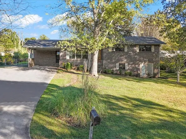 2218 Fantasia Dr NW, Cullman, AL 35058