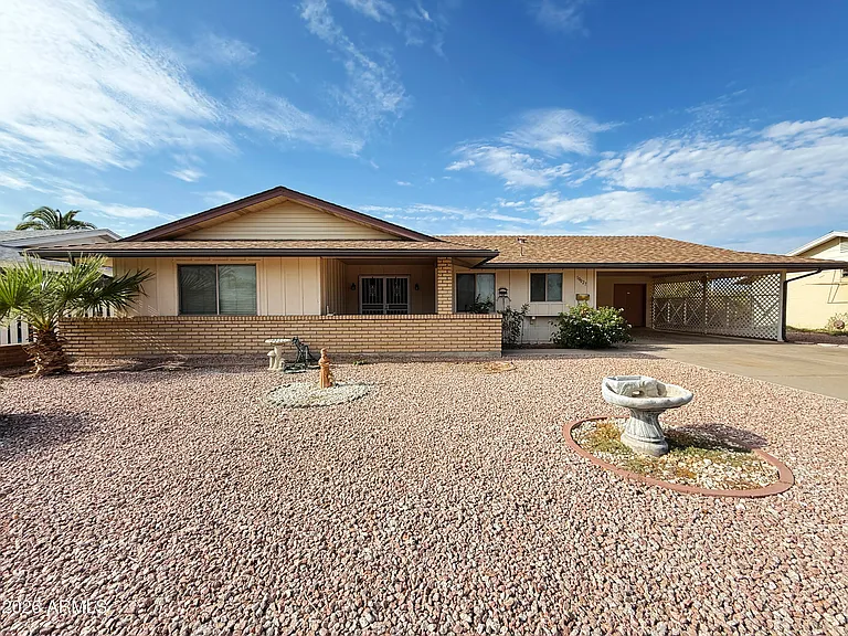10027 W Peoria Ave — Photo 1