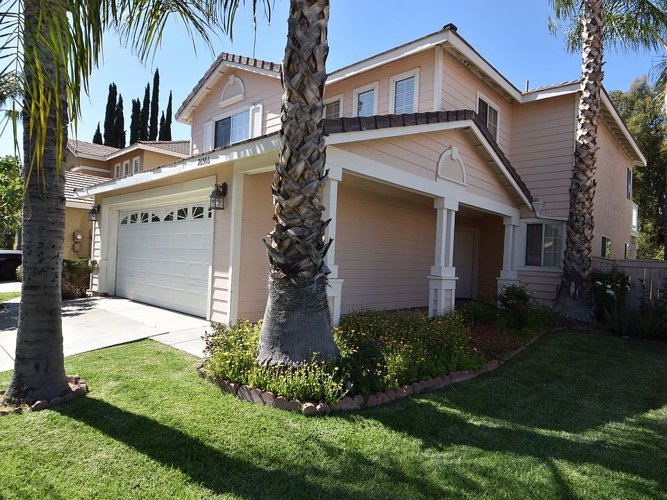 1st image of 26566 Goldfinch Pl